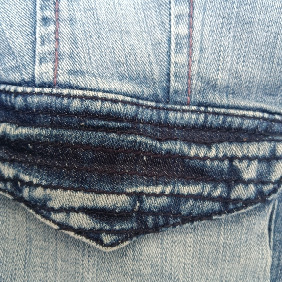 CLEARANCE SALE!! Christine Alexander Light Blue Fitted Jean Jacket - Picture 7 of 16